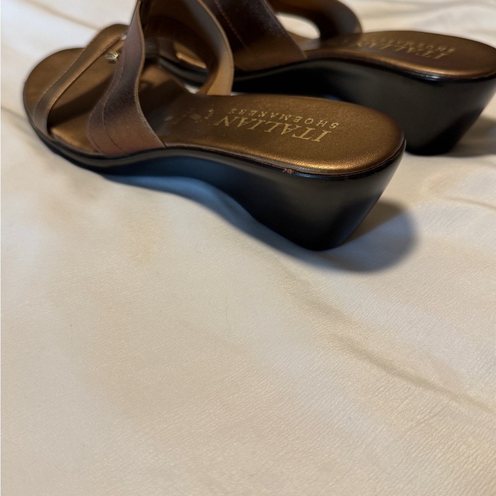Italian Shoemakers Bronze Wedge Slide Sandals Size 8 Made in Italy - Picture 5 of 10
